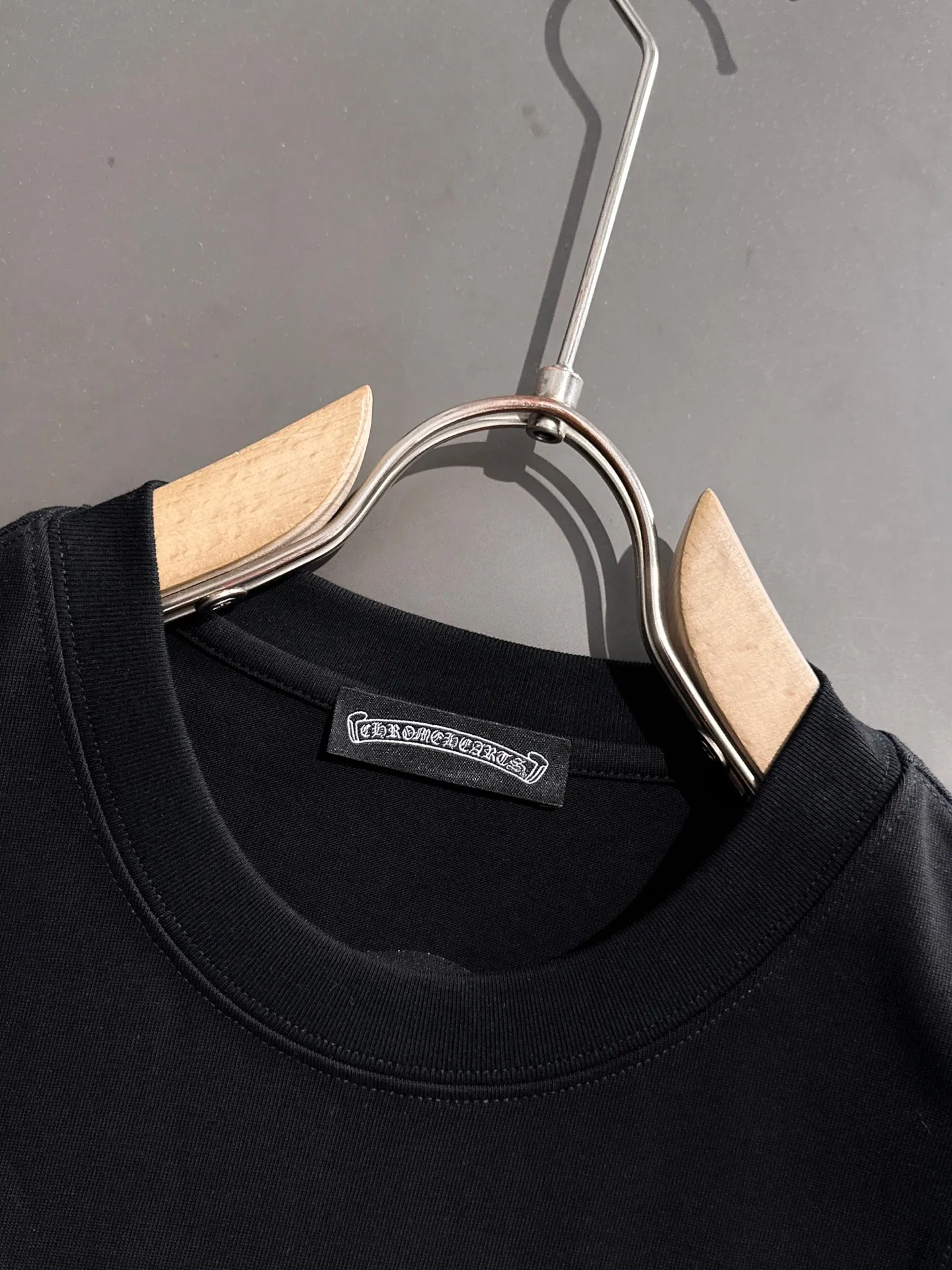 🅿️260 Croxin 2꯭0꯭2꯭5 new spring and summer models ❤️ Original ⌚️ high version The fabric is made of 280 grams of high-density pure cotton. No deformation or shrinkage. Process introduction: double thread movement, washing + front and rear precision 10,000-needle imported machine embroidery SIZE: M to 4XL